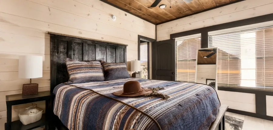 King-Size-Bed